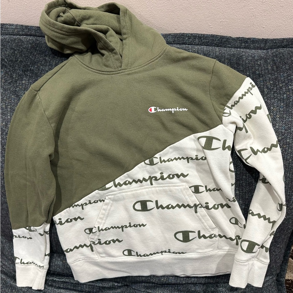 Champion boys size medium